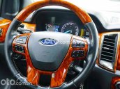 Bán Ford Ranger Wildtrak 3.2L 4x4 AT năm sản xuất 2016, màu trắng 