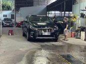 Cần bán gấp Kia Sedona đời 2018, màu đen chính chủ