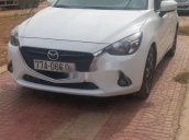 Cần bán Mazda 2 sản xuất năm 2016, màu trắng chính chủ, 405tr