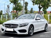 Bán xe Mercedes C250 AMG năm sản xuất 2015, màu trắng