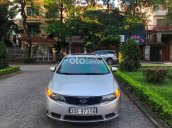 Cần bán Kia Forte năm 2009, màu bạc, 290 triệu