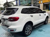 Bán Ford Everest 2018, màu trắng, nhập khẩu nguyên chiếc còn mới