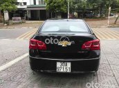 Bán Chevrolet Cruze năm 2015, màu đen số sàn, giá 330tr