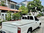 Bán Toyota Hilux năm sản xuất 1999, nhập khẩu, 175tr