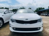 Cần bán lại xe Kia K5 đời 2018, màu trắng, giá chỉ 570tr