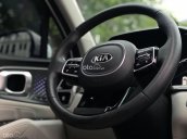 Bán xe Kia Sorento 2.2D Premium đời 2021, màu đen