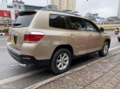 Bán Toyota Highlander 2.7 LE sản xuất năm 2011, 850 triệu