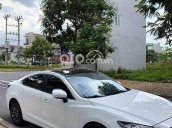 Bán Mazda 6 2.0 AT đời 2015, màu trắng chính chủ