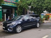 Bán xe Kia Sedona đời 2018, màu xanh lam xe gia đình