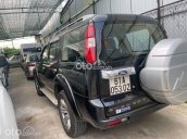 Xe Ford Everest sản xuất 2012, màu đen, nhập khẩu, số sàn