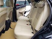 Xe Kia Sorento DATH sản xuất năm 2016, màu đen còn mới