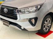 Bán xe Toyota Innova 2.0 E năm 2021, màu bạc giá cạnh tranh