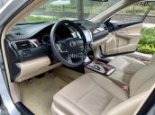 Xe Toyota Camry 2.5G sản xuất 2014, 610tr