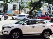 Bán Hyundai Tucson bản đặc biệt sản xuất 2018 xe đẹp nguyên bản, như mới màu trắng hợp với anh em mệnh thủy