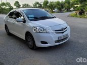 Cần bán xe Toyota Vios sản xuất năm 2009, màu trắng