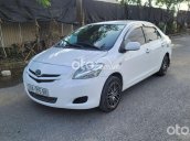 Cần bán xe Toyota Vios sản xuất năm 2009, màu trắng