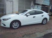 Bán ô tô Mazda 3 năm sản xuất 2017 còn mới, giá chỉ 565 triệu