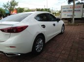 Bán ô tô Mazda 3 năm sản xuất 2017 còn mới, giá chỉ 565 triệu