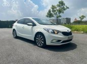 Cần bán nhanh Kia K3 2014 đk lần đầu 2015