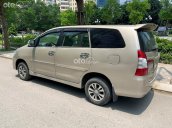 Cần bán nhanh Toyota Innova 2014 màu vàng cát, biển Thanh Hoá