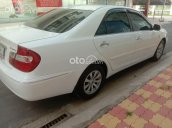 Bán Toyota Camry đời 2003, màu trắng chính chủ