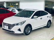 Bán ô tô Hyundai Accent 1.4 Facelift đời 2020, màu trắng như mới