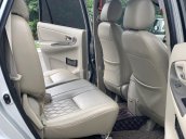 Bán Toyota Innova E 2014, màu bạc, giá 368tr