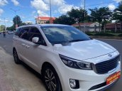 Bán Kia Sedona sản xuất năm 2017, màu trắng, giá tốt