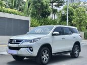 Bán Toyota Fortuner 2.7V 4x2 AT năm 2017, màu trắng