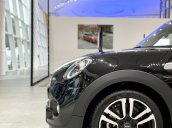 MINI 5-Door S màu Midnight Black - Giá ưu đãi khủng