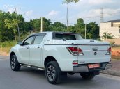 Cần bán Mazda BT 50 sản xuất năm 2017, màu trắng đẹp như mới