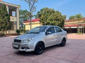 Cần bán Chevrolet Aveo năm 2016 còn mới, giá chỉ 225 triệu