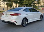 Bán Hyundai Elantra năm sản xuất 2018, màu trắng, giá 610tr