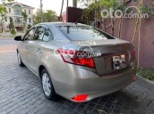 Cần bán gấp Toyota Vios đời 2016, màu vàng cát chính chủ