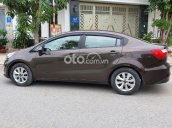 Bán nhanh giá ưu đãi chiếc Kia Rio 2015, xe còn mới