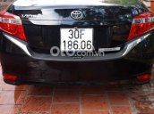 Cần bán gấp Toyota Vios sản xuất 2018, màu đen số sàn