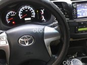 Cần bán gấp Toyota Fortuner năm 2015, màu đen còn mới, giá 615tr