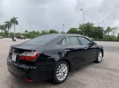 Cần bán xe Toyota Camry 2.0 năm sản xuất 2016 xe gia đình, 765 triệu