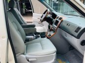 Cần bán Kia Carnival năm 2009 xe gia đình, giá 265tr