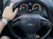 Cần bán xe Ford Fiesta sản xuất năm 2014 còn mới