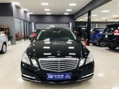 Mercedes Benz E300 model 2012, zin 60.00km. Đẹp xuất sắc