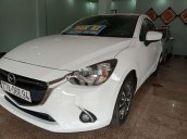 Cần bán lại xe Mazda 2 năm sản xuất 2016, màu trắng, nhập khẩu xe gia đình