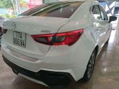 Cần bán lại xe Mazda 2 năm sản xuất 2016, màu trắng, nhập khẩu xe gia đình