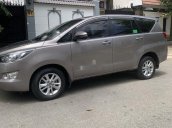 Bán ô tô Toyota Innova 2.0 E sản xuất năm 2018, màu xám xe gia đình, giá tốt