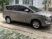 Bán ô tô Toyota Innova 2.0 E sản xuất năm 2018, màu xám xe gia đình, giá tốt