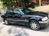 Cần bán lại xe Mercedes C200 2000, màu đen chính chủ