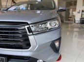 Bán Toyota Innova năm sản xuất 2021, màu xám