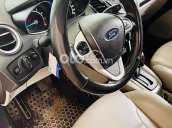 Cần bán xe Ford Fiesta năm 2014, màu bạc còn mới, giá tốt