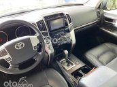 Bán Toyota Land Cruiser VX 4.6 V8 đời 2014, màu đen, xe nhập
