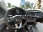 Cần bán gấp Kia Optima năm 2019, giá ưu đãi